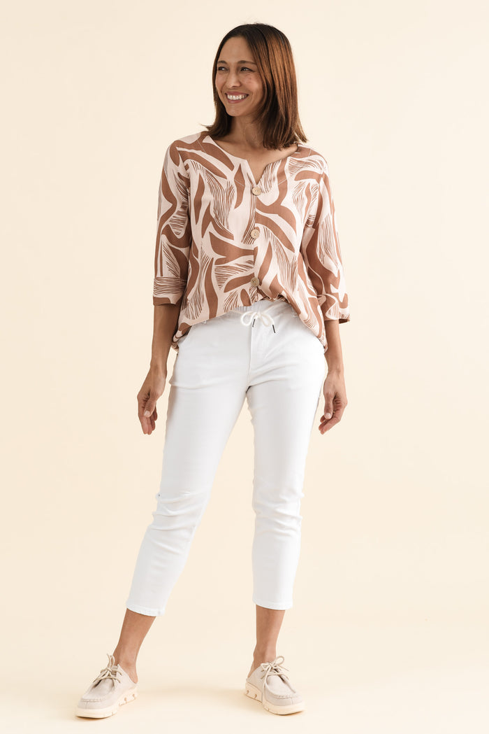 Whistler White Cotton Jogger Pants,brunette model,Full Outfit,alt text|model:Cara