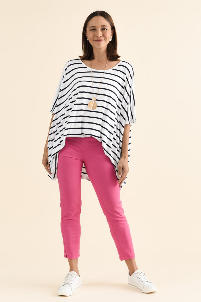 Winslet Hot Pink 7/8 Pants,brunette model,Full Outfit,alt text|model:Cara