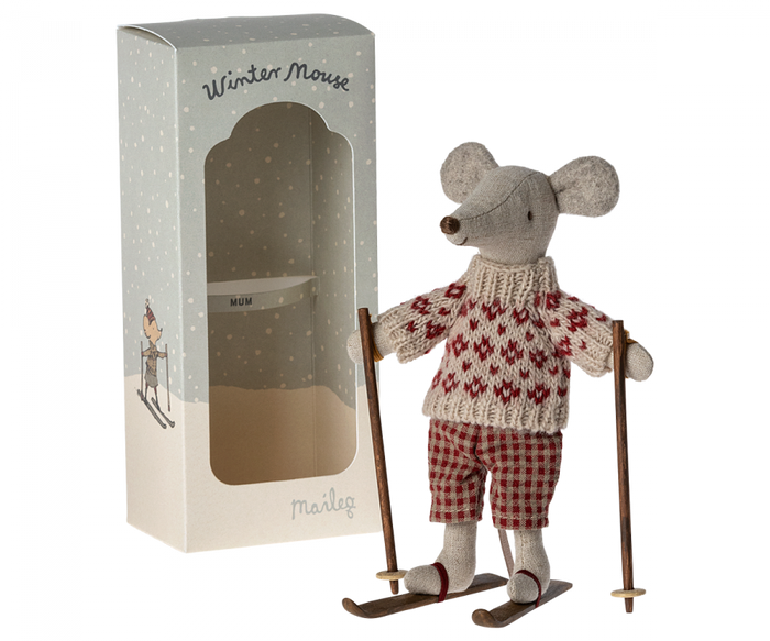 Winter Mouse, Mum
