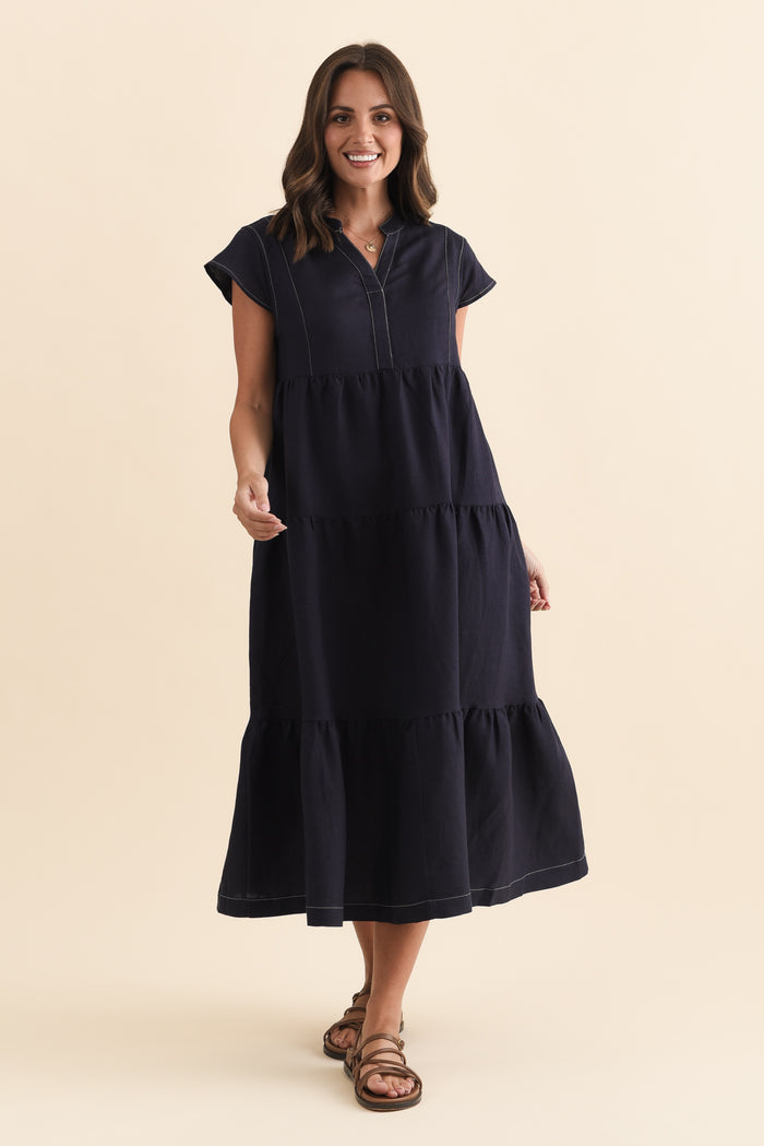 Yvette Navy Contrast Linen Blend Dress,Brunette model,alt text|model:MJ